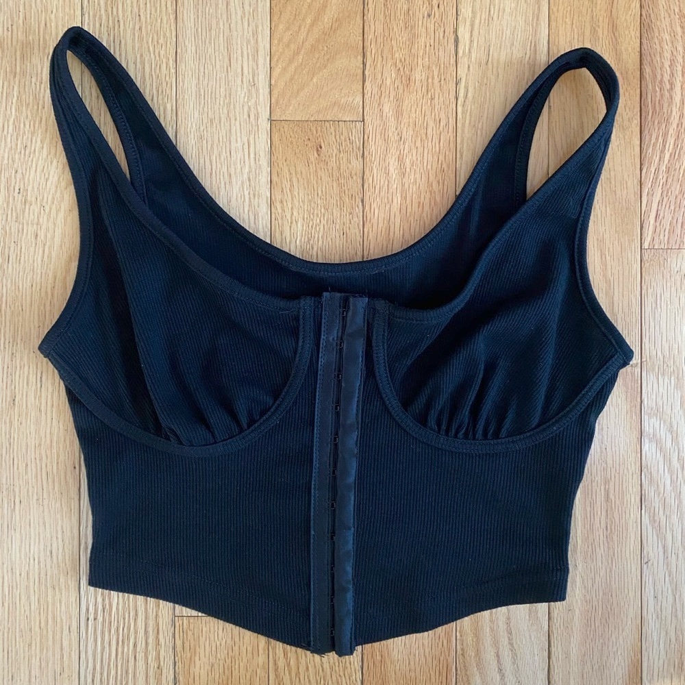 black corset top🖤